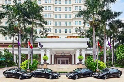 Vì sao quạt điện rất nhanh bám bụi?
